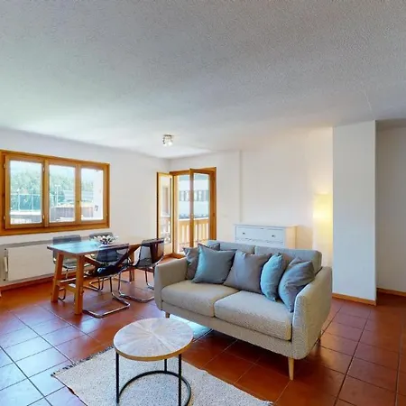 Ludains 2/9 Apartment *
