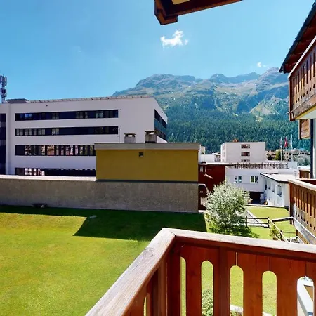 Ludains 2/9 St. Moritz