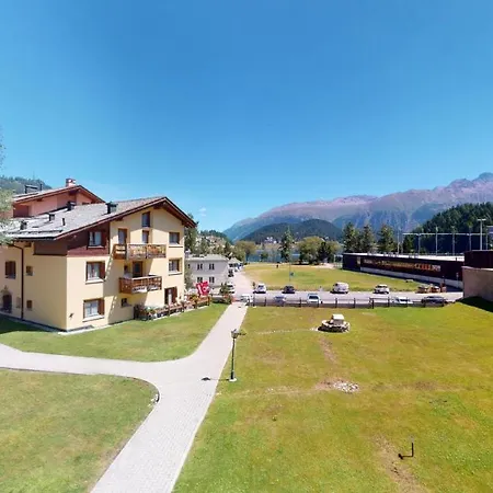 Ludains 2/9 St. Moritz