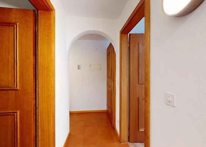 Ludains 2/9 * St. Moritz