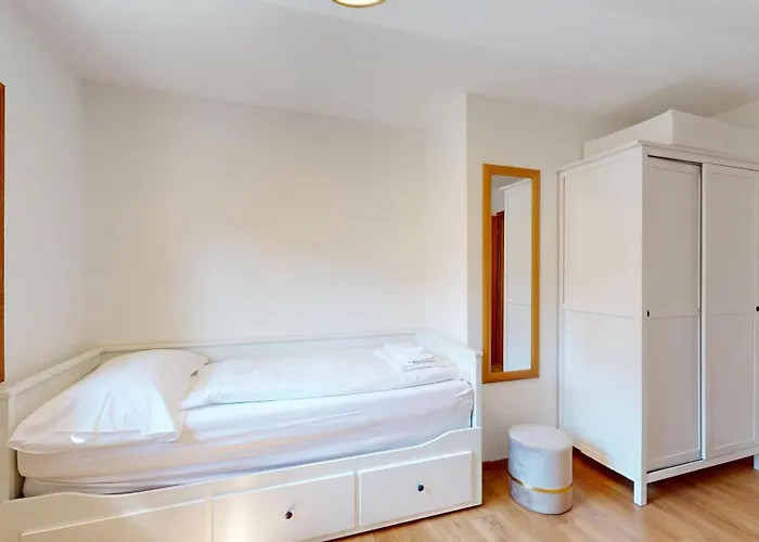 Ludains 2/9 Apartman St. Moritz