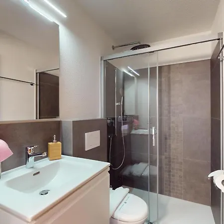 Ludains 2/9 Σεντ Μόριτζ